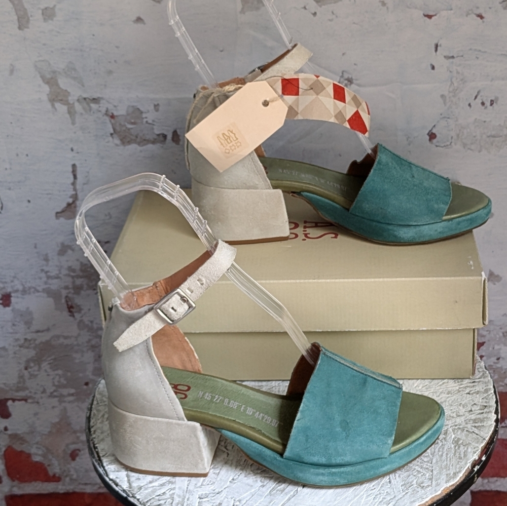 A.s.98 NWT/Box Sandals - Picture 5 of 15